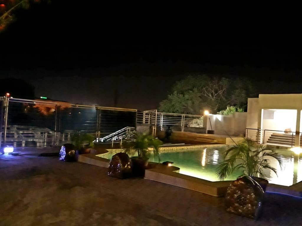Presken Hotels @ Абуджа Екстериор снимка